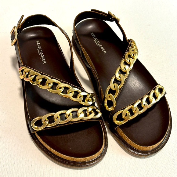 New Kelsi Dagger Script Sandals with Chain details in Buffalo - Picture 1 of 8